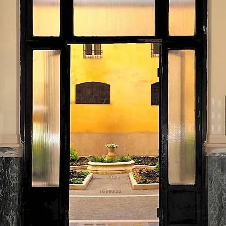 Dea Apartahotel 4*
