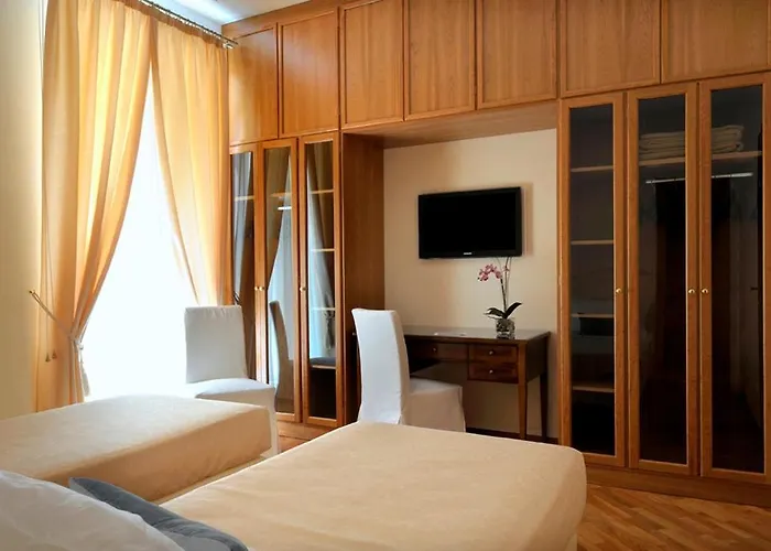 Lejlighedshotel Dea Rom