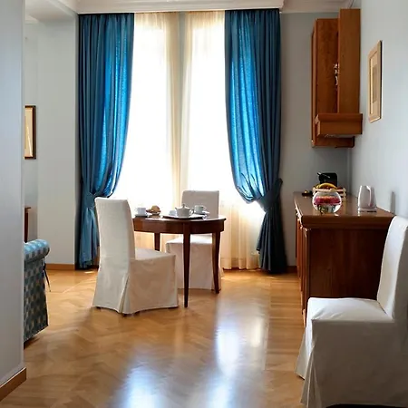 Aparthotel Dea Roma
