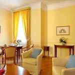Dea Ξενοδοχείο με διαμερίσματα 4*