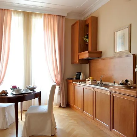 Dea Lägenhetshotell 4*