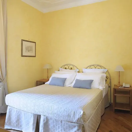 Dea Lägenhetshotell 4*